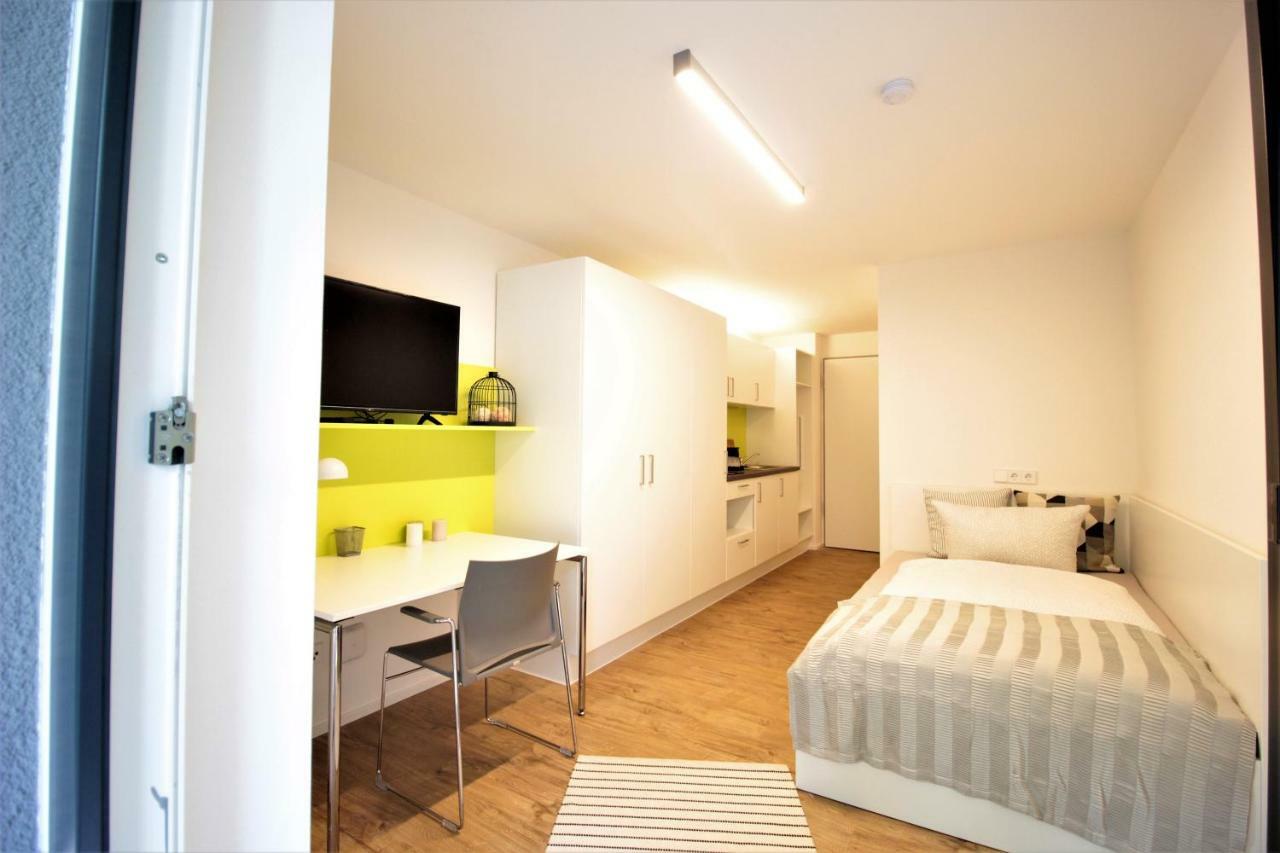 Studio Apartment - Balcony, Netflix, University Hospital Proximity Würzburg Exterior foto
